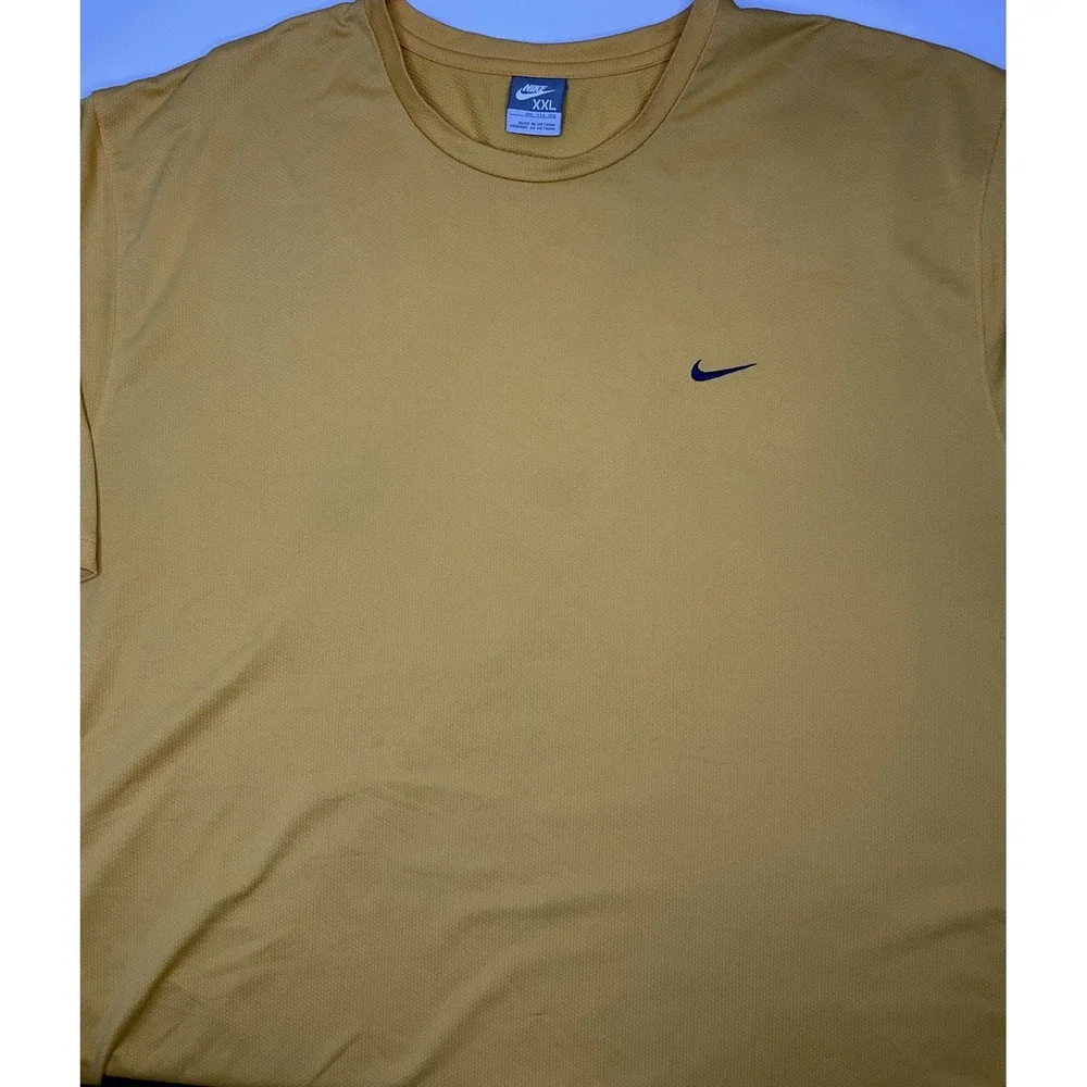 Vintage Nike Shirt Men Sz 2XL Crewneck Tee Embroidered Mini Swoosh Yellow Y2K